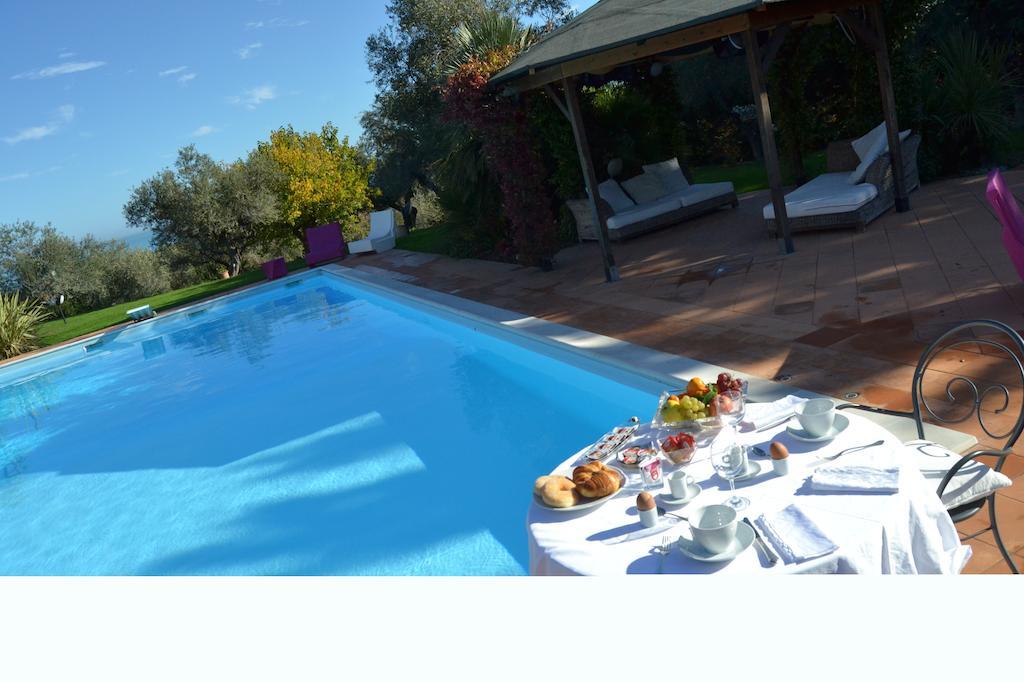 Villa Zagara Luxury Bed And Breakfast ペスカーラ エクステリア 写真